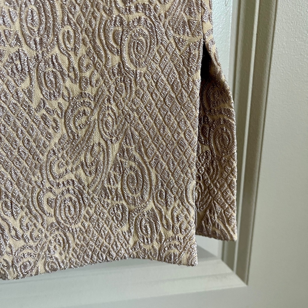 bebe Textured Cream Mini Skirt